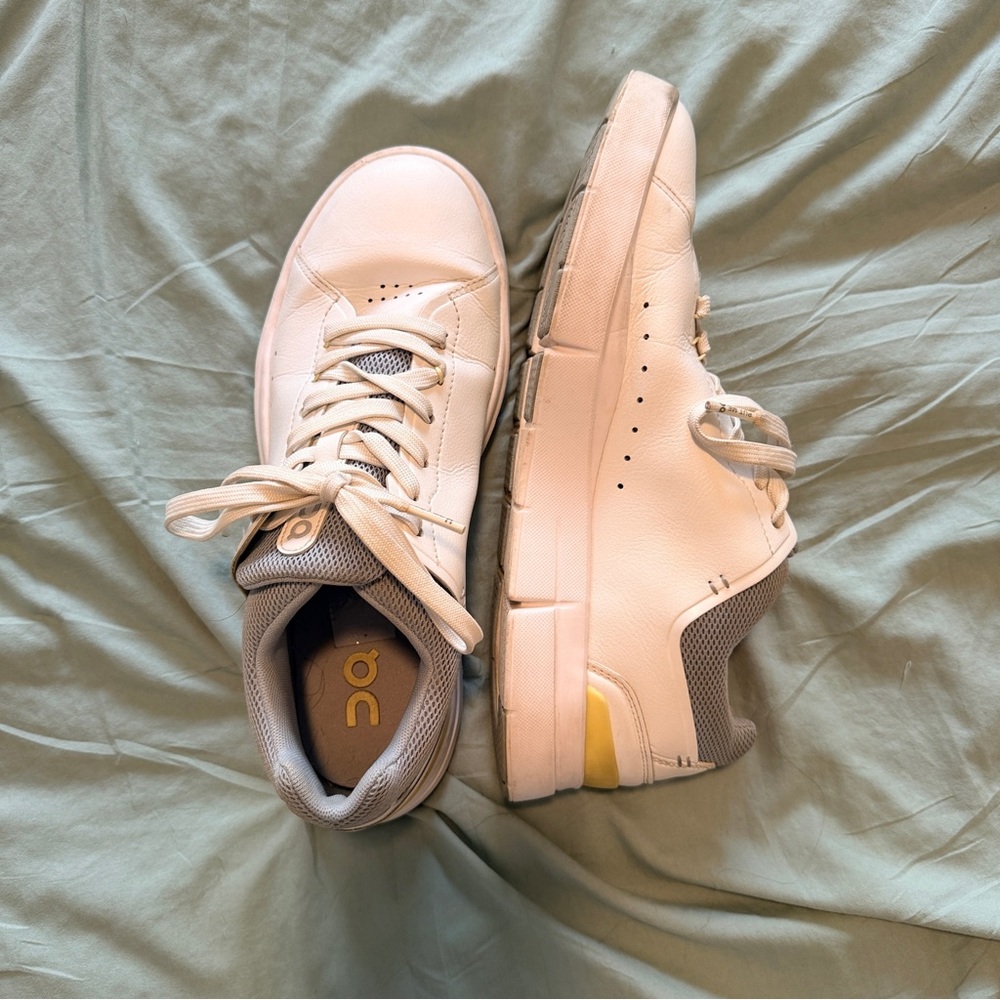On Running Women's White and Gray Sneakers with Yellow Accent